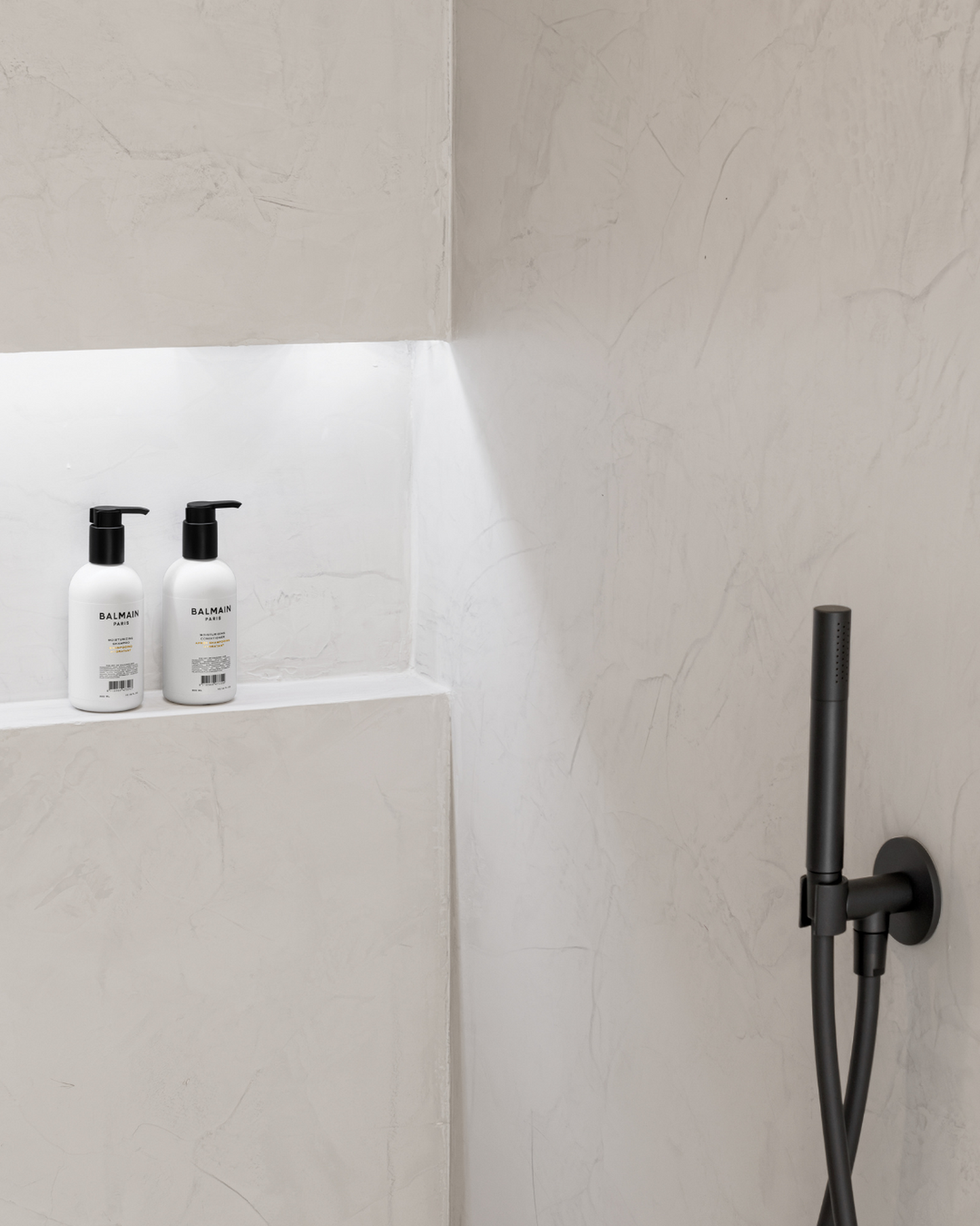 Balmain Moisturizing Shampoo